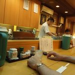 北新地 天富 - 天ぷらは目の前で揚げられる