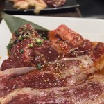 炭火焼ホルモン ぐう - 