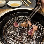 眞一館 - 新鮮なレバーは軽焼きで