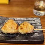 焼き鳥アポロ - ぼんじりはジューシーで下処理が丁寧。