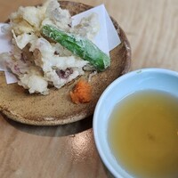 対馬のどぐろとイカ活き造り 博多 魚蔵 - 