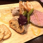 俺のフレンチ EBISU - パテドカンパーニュ￥580