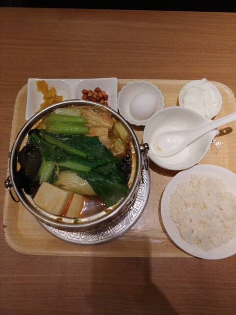 Yakuzen Hinabe Shabushabu Xiao Wei Yang Sugamo Ten