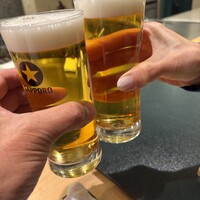 鉄板焼 宇佐見 - 生ビールでかんぱ～い♪