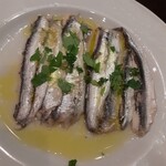トラットリア 成城 - スペイン産イワシの酢漬け