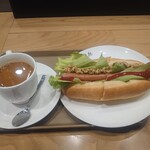 イタリアン・トマト カフェジュニア - 
