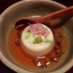 じゅんさいと枝豆豆腐