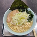 自家製麺 40 STAND - ネギ醤油ラメン