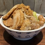 ラーメン 雷 東京本丸店 - 