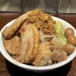 ラーメン 雷 東京本丸店 - 