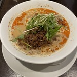 四川担担麺 阿吽 湯島本店 - 白担々麺　ラー油2 痺れ3
