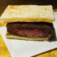和牛とタン 焼肉 とみ 新橋本店 - 