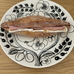 ル・プチメック 日比谷店 - ボンレスハムとブリーチーズのサンドウィッチ