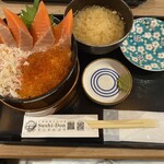 札幌海鮮丼専門店 すしどんぶり - 