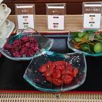 レストラン ファインテラス - 柴漬け、梅干し、浅漬け