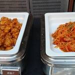 レストラン ファインテラス - 唐揚げ、ナポリタン