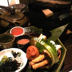 いかの墨 - 魚沼産こしひかり　釜炊きだからか米がつやつや！おかずもめちゃうま！！