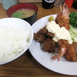 とんかつ八千代 - 海老ホタテ牡蠣フライ定食