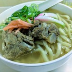 tell me キッチン - 沖縄そぱ(骨付き豚肉ソーキそば)