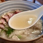 豚骨清湯・自家製麺 かつら - 