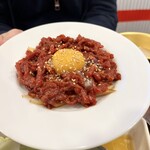 豚大門市場 - ローストユッケ