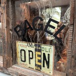 ハッピーキャンパーベーグル - 