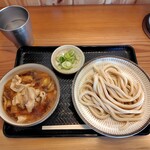 肉汁うどん いちだ家。 - 肉汁うどん（コワイ、小盛り）税込890円