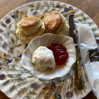 紅茶の店 ARIEL_1