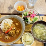 まかでき食堂 - 