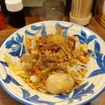 豪麺 マルコ - 汁なしミニ880円。やっぱりでか豚が食べたかったかな。