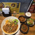 SPICY CURRY 魯珈 - 