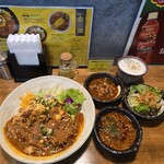 SPICY CURRY 魯珈 - 