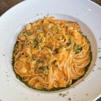 D'ORO HATSUDAI - 北海道産 小柱、オリーブ、茄子、キャベツ、トマトクリームソース（＋550）