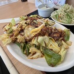 大衆酒場 いっぷく - ◾️回鍋肉定食¥880
　※ご飯、中華スープお代わり無料
　※烏龍茶、アイスコーヒーお代わり無料
　※ランチは¥780〜土日平日同様メニュー