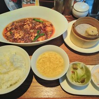 正宗広東私房菜サワダ 梅田エスト店 - 