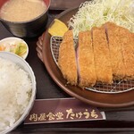 肉屋食堂 たけうち 蕨店 - 