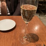 ビストロ ヴィヴィエンヌ - シャンパン