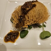 カントニーズ 燕 - 