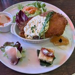オステリア ガブリエッラ - プレートランチセット（チキン南蛮）