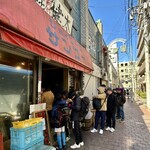 中洲屋台長浜ラーメン初代 健太 - TV効果で鬼行列ですꉂ (ᵔ̴̶̤᷄ꇴ ᵔ̴̶̤᷅⌯))笑