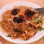 大衆焼肉酒場 韓味 - チャプチェ　¥890