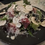 THETA　MU - マッシュルームのサラダ