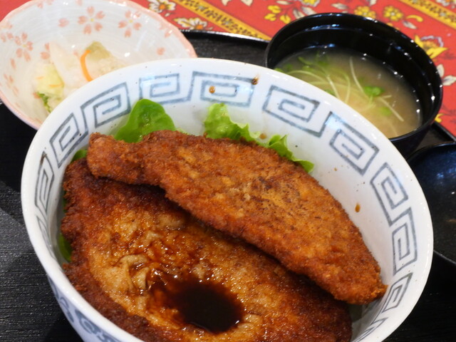 Le cafe Printanier photo 3