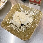 ニューロバタ カタナ食堂 - 山わさびの板わさ