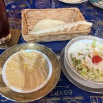 ネフェルティティ東京 - ★4エイシ　エジプトのパン