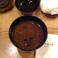 てんぷら 山の上 Roppongi 東京ミッドタウン店 - シジミの赤味噌汁
