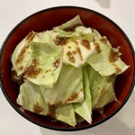餃子之專門店 餃子Choppu - お通しのキャベツ