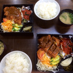 精養軒 - 日替りランチが配膳されました。