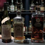 DEN - 今宵の候補、バーボン３本