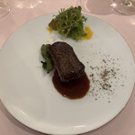 オーベルジュ ル・タン - 鹿肉のポワレ